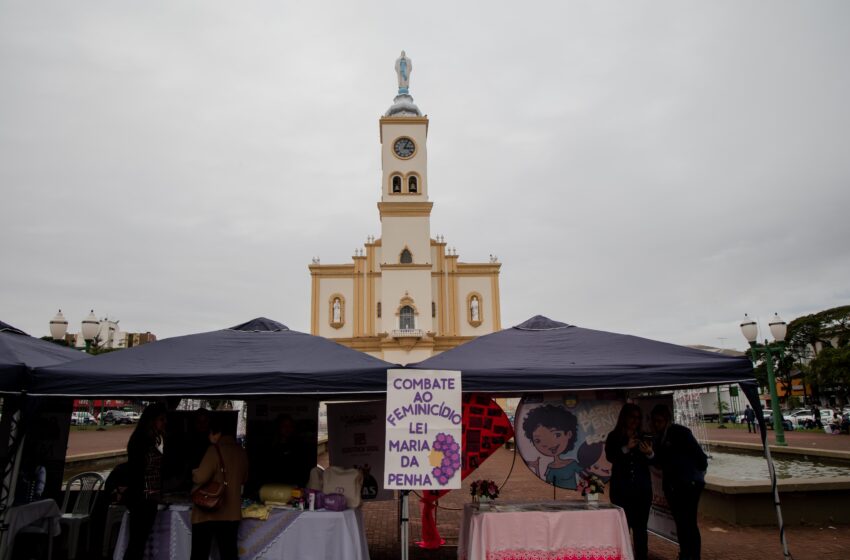  Apucarana promove caminhada pela vida e pelo fim da violência contra a mulher