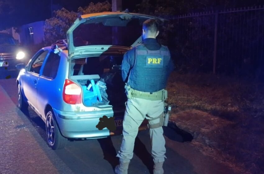  PRF apreende veículo que transportava 130 kg de maconha em Cambé