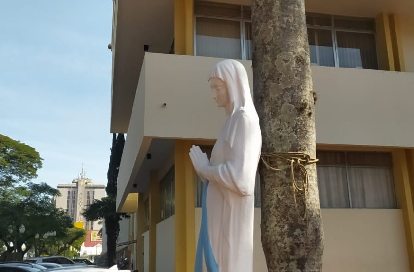  Imagem de Nossa Senhora de Lourdes deve ganhar novo lugar