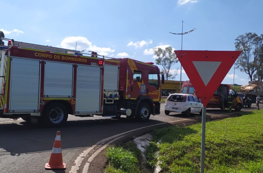  Colisão traseira na BR-369 em Apucarana mobiliza Bombeiros; veja