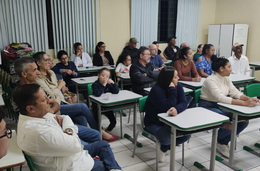  Mês do Meio ambiente contou com palestra sobre a importância do Ribeirão Cambará