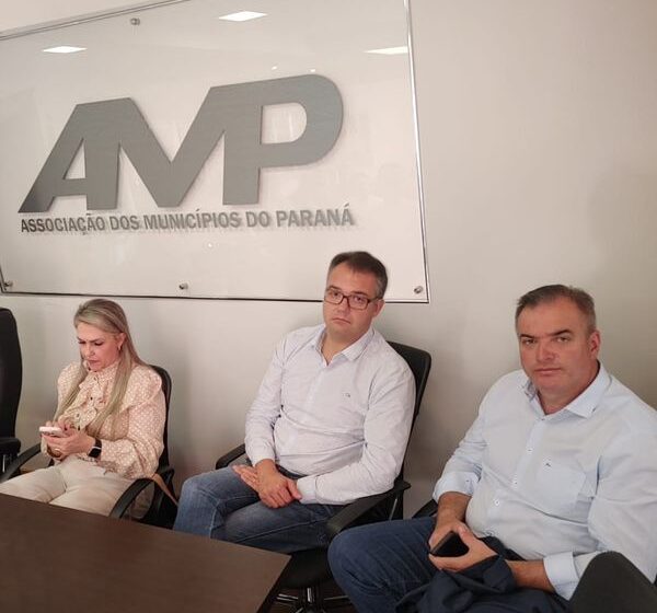  Prefeito de Cambira participa da Assembleia Geral da AMP em Curitiba