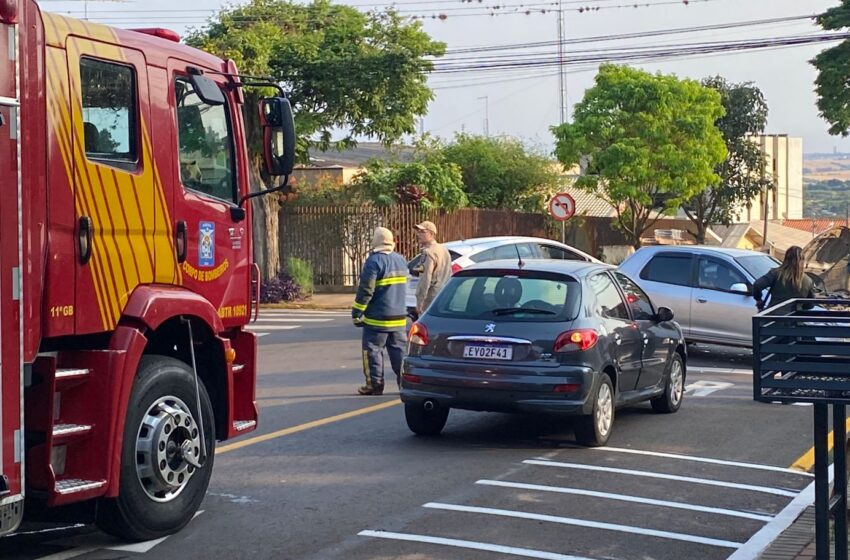  Tripla colisão deixa uma mulher ferida em Apucarana