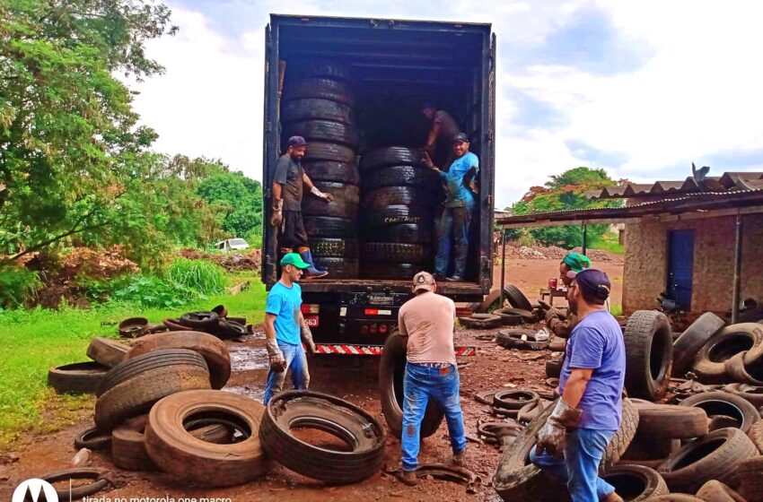  Prefeitura de Faxinal recolhe 12,5 toneladas de pneus inservíveis