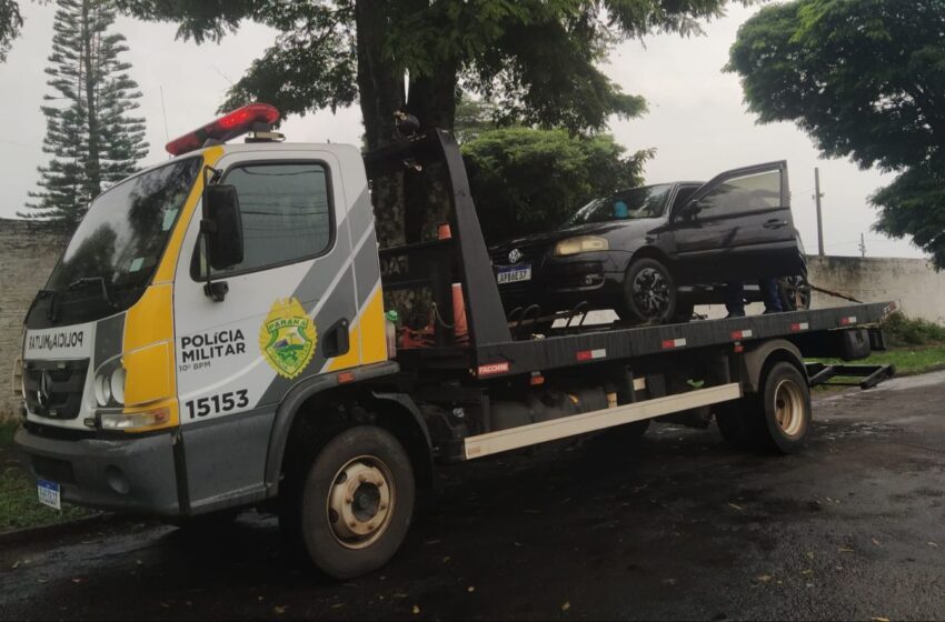  PM encontra ladrão dormindo dentro de carro furtado em Apucarana