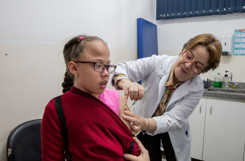  Apucarana promove neste sábado atualização vacinal para menores de 15 anos
