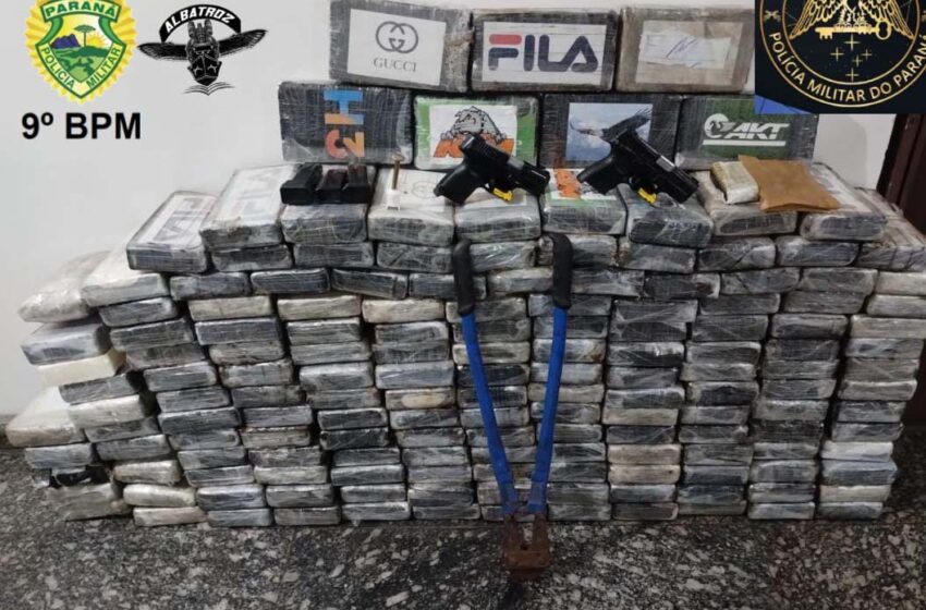  PM apreende caminhão carregado com 176 kg de cocaína em Paranaguá
