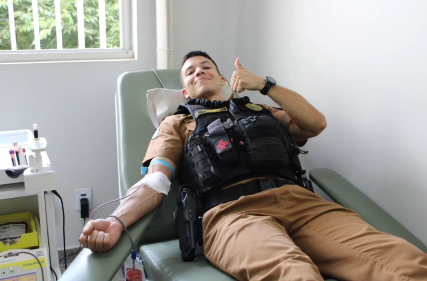  Policiais Militares de Apucarana realizam doação de sangue