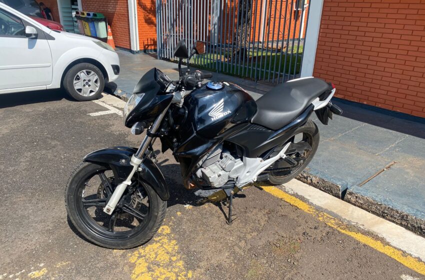  Motociclista tenta fugir de abordagem da Rotam em Apucarana e acaba preso