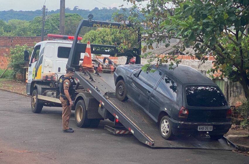  Carro furtado em Apucarana é encontrado sem peças