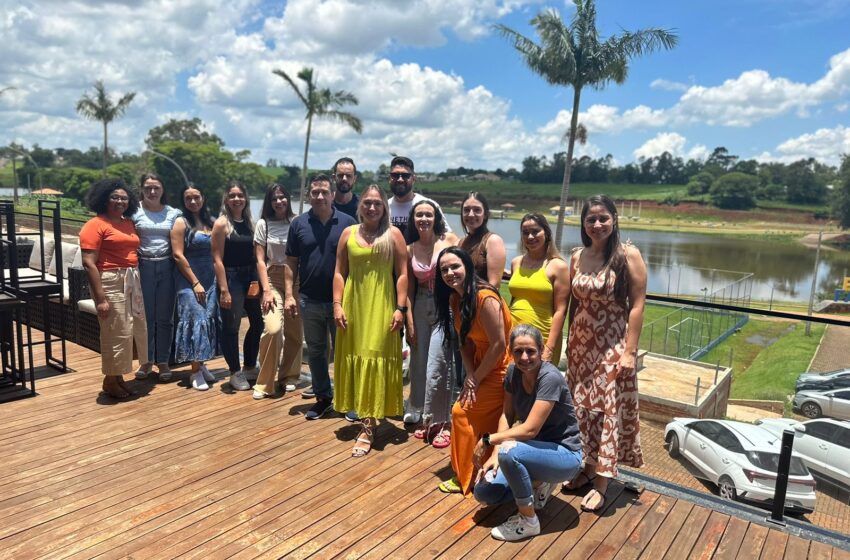 Laboratórios João Adroaldo e Grupo Unilab encerram o ano com treinamento e confraternização