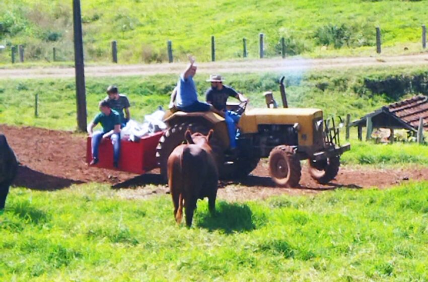  Trator é furtado de propriedade rural em Novo Itacolomi