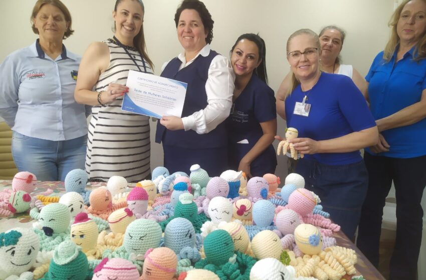  Rede de Mulheres Solidárias entrega lote de “Polvinhos do Amor” ao Hospital da Providência