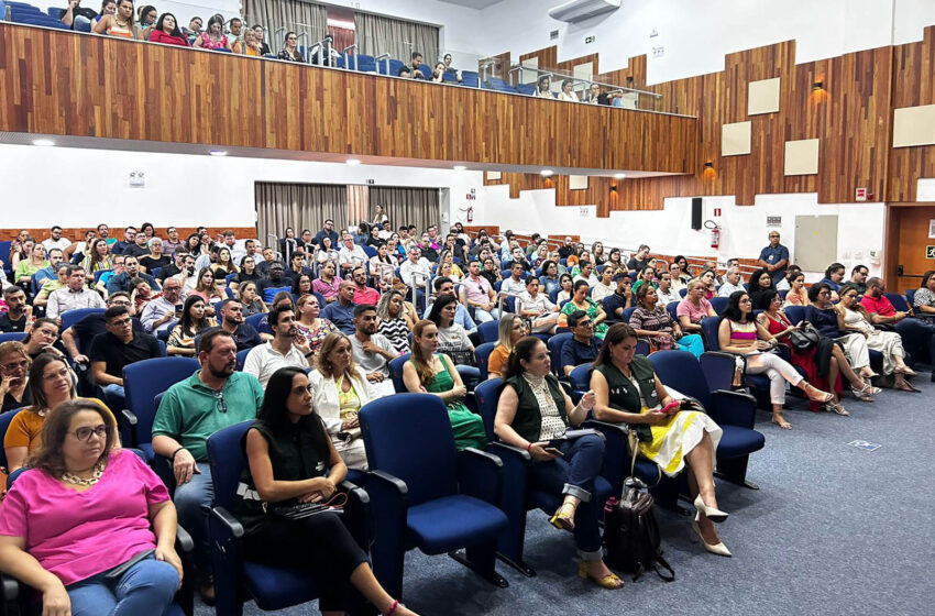  Saúde promove acolhimento de 123 profissionais do Programa Mais Médicos em Londrina