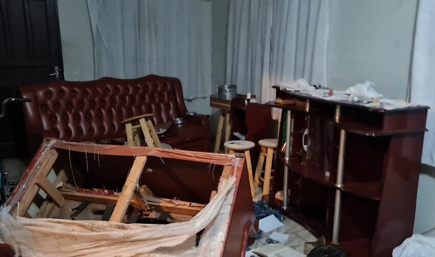  Morador de Borrazópolis tem casa invadida e veículos furtados