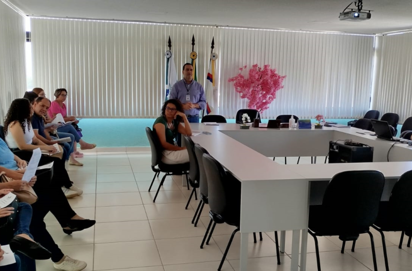  Marilândia do Sul participa de reunião sobre o programa Compra Direta Paraná