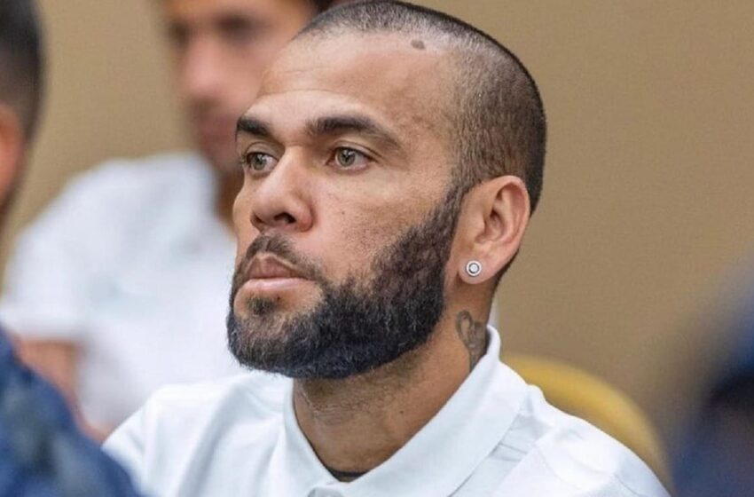  Daniel Alves, condenado por estupro, é solto após pagamento de fiança