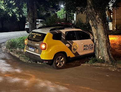  Durante perseguição, viatura da PM sofre acidente em São João do Ivaí