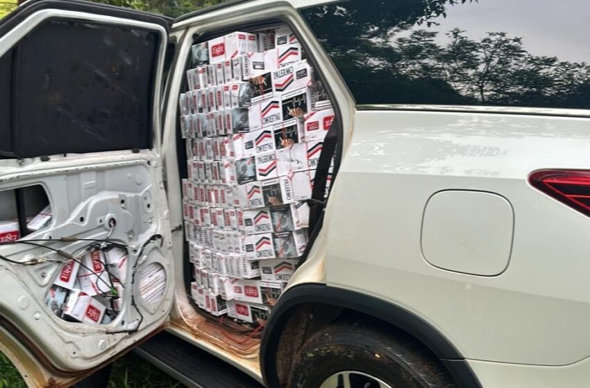  Operação em Faxinal recupera veículo roubado e apreende cigarros contrabandeados