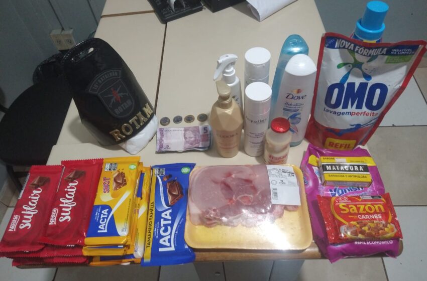  Mulher é flagrada com cosméticos, carne e chocolates furtados em Apucarana
