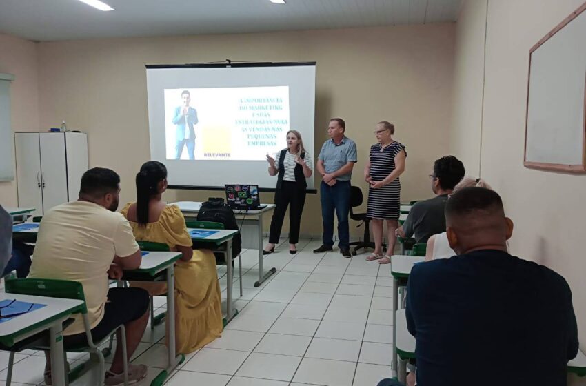  São Pedro do Ivaí em parceria com Sebrae e Acispi realizam importante palestra para pequenas empresas