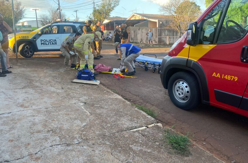  Moradores de Apucarana correm atrás de suspeito de furto; ladrão caiu e se machucou