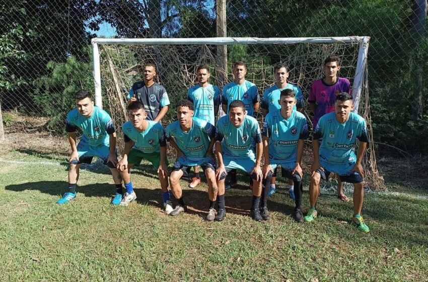  Time da Barbearia Venâncio se consagrou campeão na caminhada do Bairro Fogueira