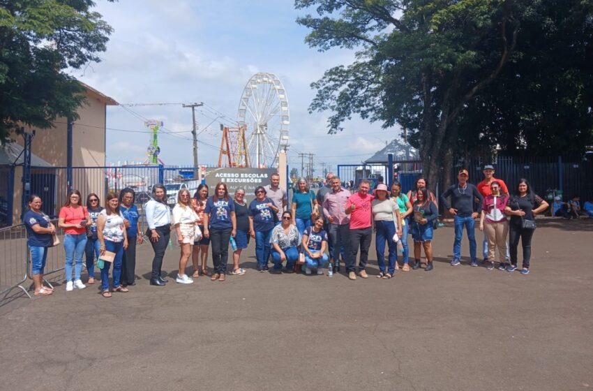  Grupo da terceira idade de Rio Branco visitam a ExpoLondrina