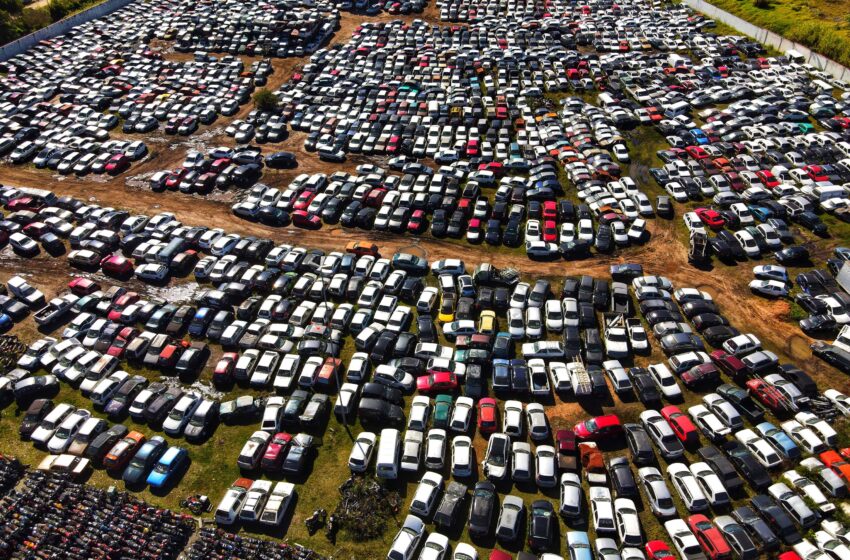  Leilões de 341 veículos em Curitiba, Londrina e Maringá rendem R$ 1,9 milhão