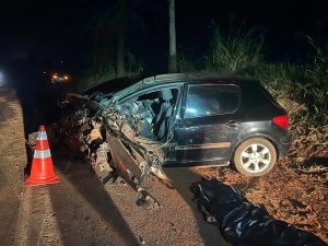  Motoristas morrem após acidente entre Mandaguari e Jandaia do Sul