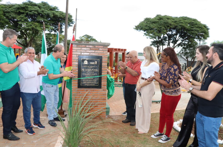  Praça Adel Celestino Carneiro é reinaugurada pela Prefeitura de Ivaiporã no Jardim Europa