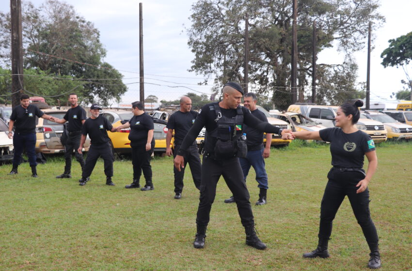  Vigias da Prefeitura de Ivaiporã recebem treinamentos da Polícia Militar