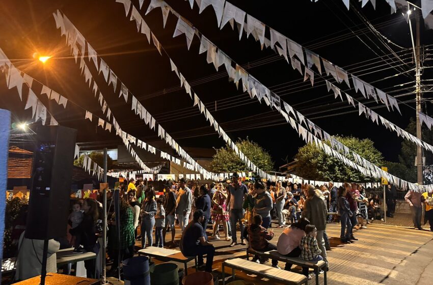  Colégio Estadual Padre Gualter Farias Negrão de Cruzmaltina realiza Tradicional Festa Junina com grande sucesso