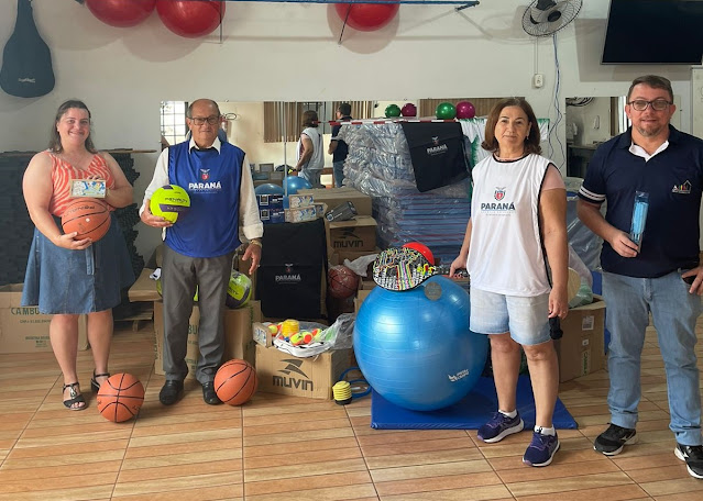  Prefeito Natal entrega kit esportivo para a Melhor Idade