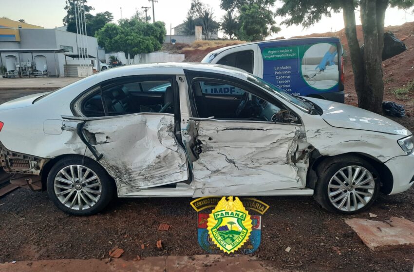  Passageiro de carro fica ferido após acidente na PR-444 em Apucarana