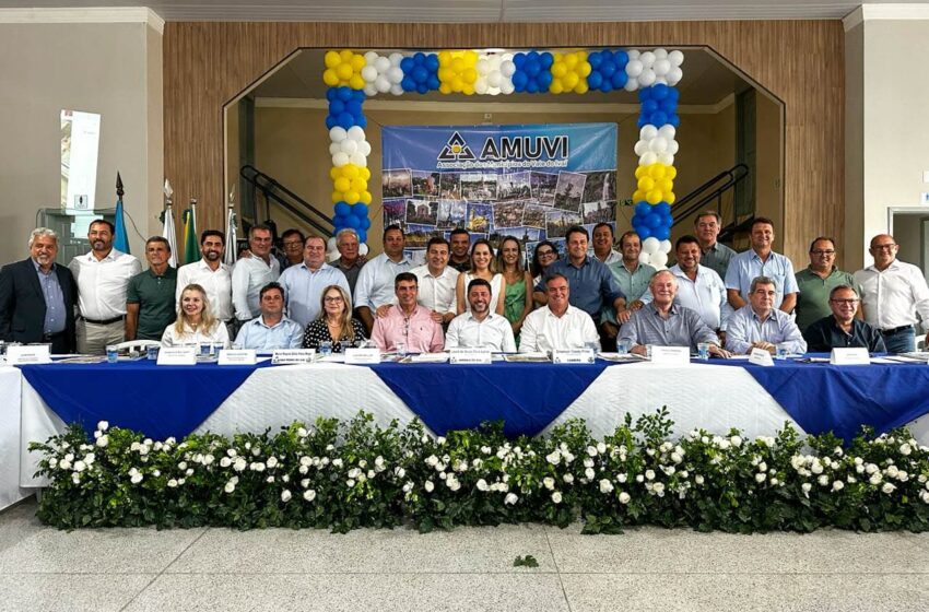  Reunião festiva celebra os 55 anos da AMUVI