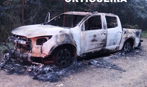  Polícia Militar de Ortigueira recupera S-10 roubada e destruída pelo fogo