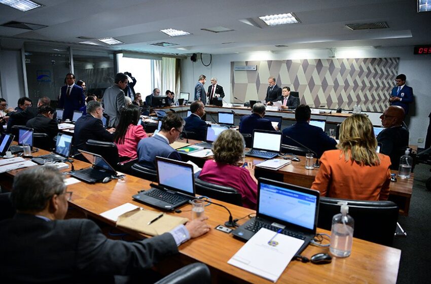  CCJ do Senado reduz prazo de inelegibilidade previsto na Ficha Limpa