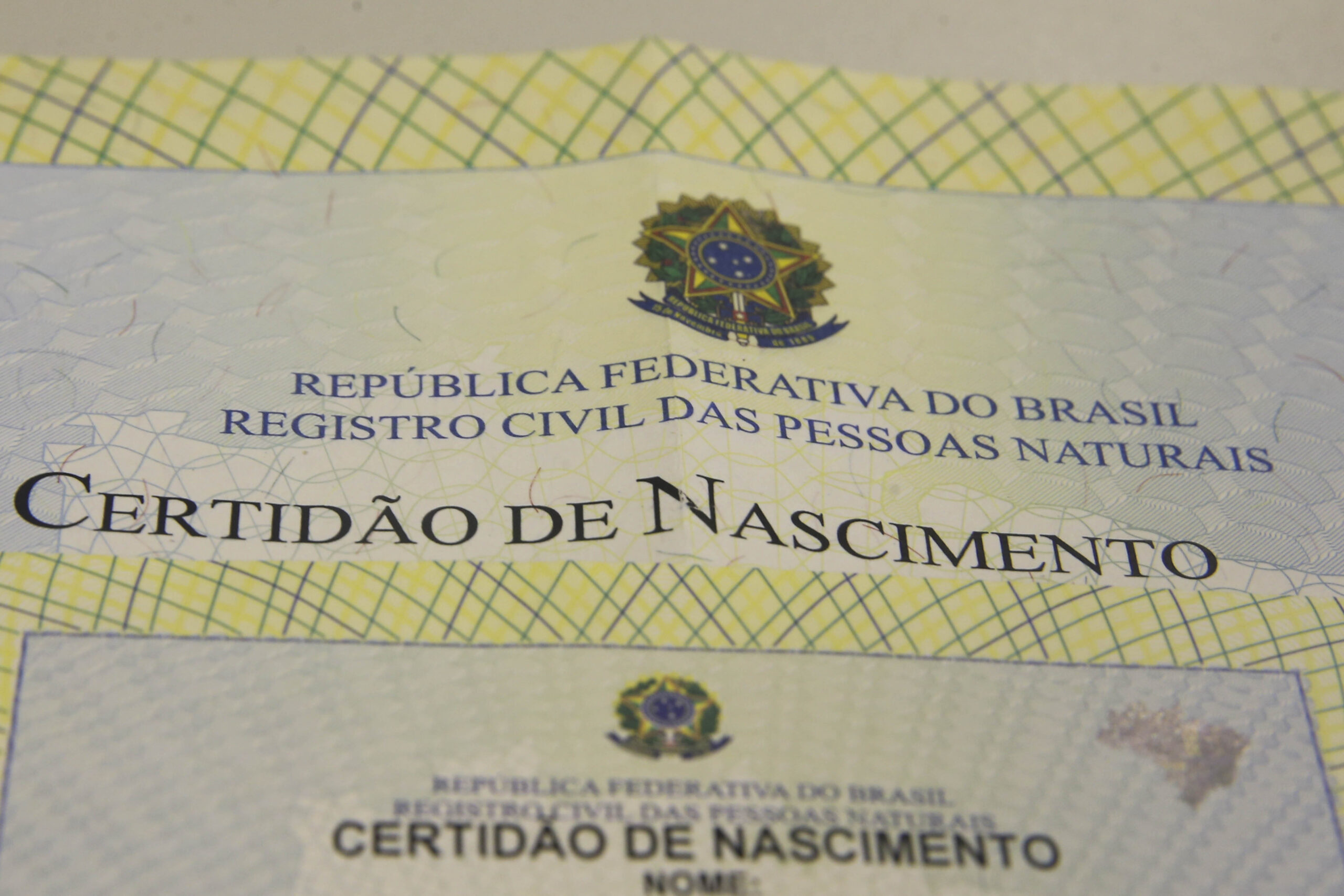 Certidão de Nascimento