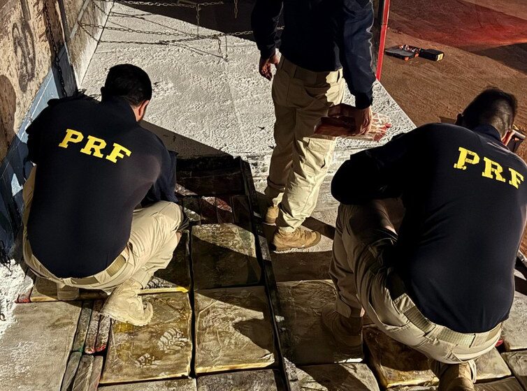  PRF apreende 3,2 toneladas de maconha no Noroeste do Paraná