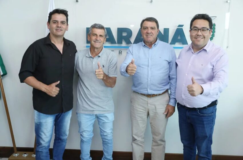  Prefeito Aquiles Takeda cumpre agenda em Curitiba