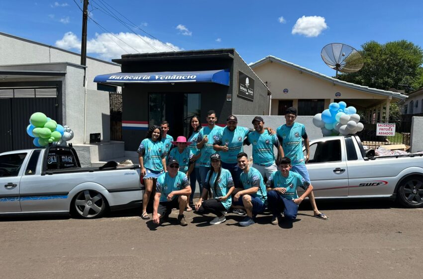  Grupo de amigos comemora o Dia das Crianças com entregas de lembranças em Borrazópolis