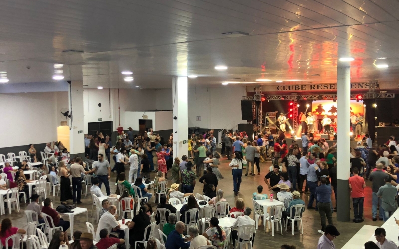  Prefeitura de Reserva celebra a ‘’melhor idade’’ com baile gratuito pelo 3º ano consecutivo