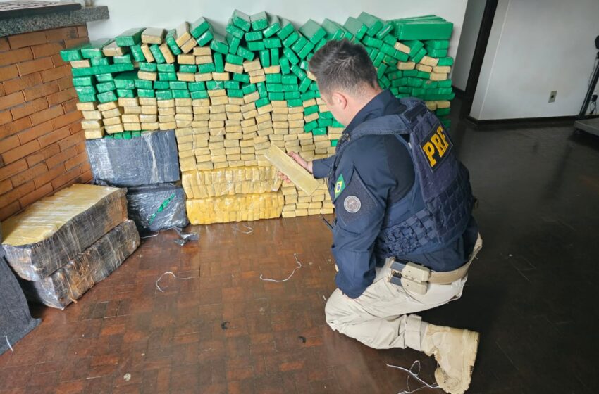  PRF apreende 450 Kg de maconha em Rolândia