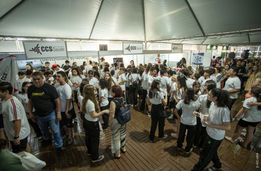  Pavilhão científico reúne milhares de visitantes e abre Paraná Faz Ciência na UEM