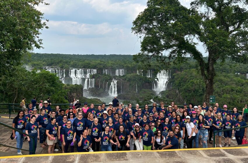  Prefeito Corona leva mais de 70 mulheres da terceira idade, para conhecer as Cataratas do Iguaçu