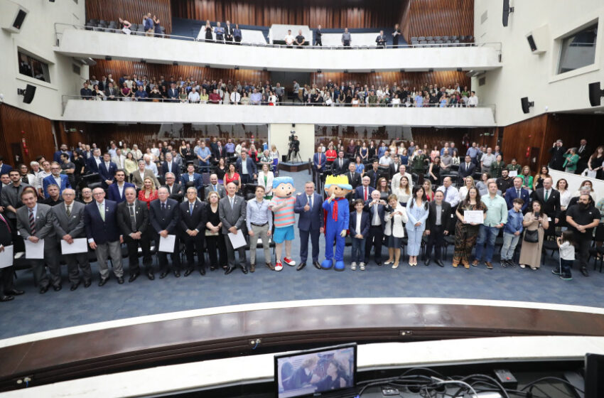  Dia do Médico é celebrado em sessão solene na Assembleia Legislativa