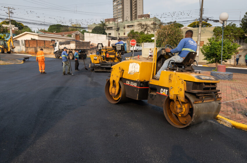  Rua Noboru Fukushima recebe recape em Apucarana