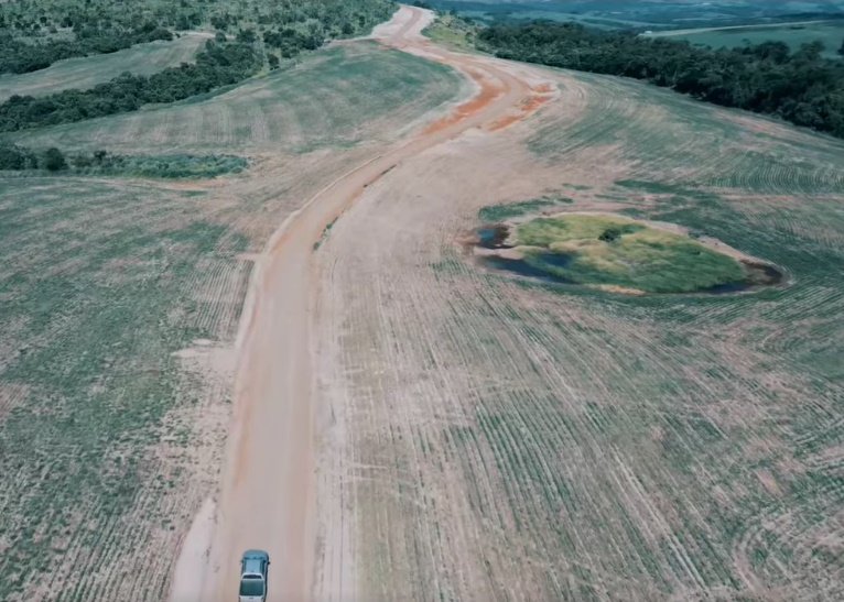  Readequação das Estradas do Rabo do Peixe e Santa Terezinha em Ariranha do Ivaí