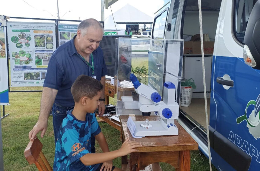  Adapar destaca ações de saúde animal e sanidade vegetal na Expovale 2024